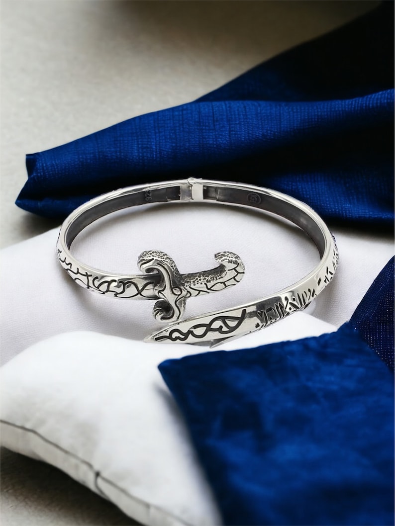 Zulfiqar Sword Openable Cuff